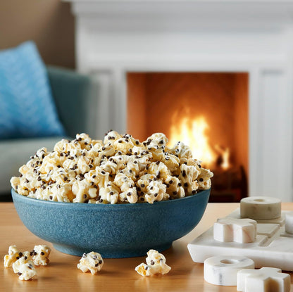Hershey's Cookies N Crème, 5.25oz Grocery Sized Bag, Popcorn drizzled in white creme and cookie bits, Ready to Eat, Savory Snack, Sweet and Salty Snacks