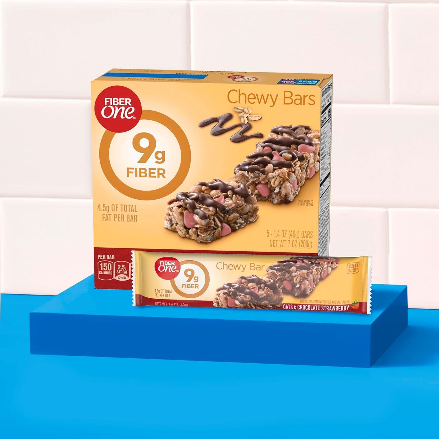 Fiber One Chewy Bars, Oats & Chocolate Strawberry Fiber Snacks, 5 Count, 7 oz