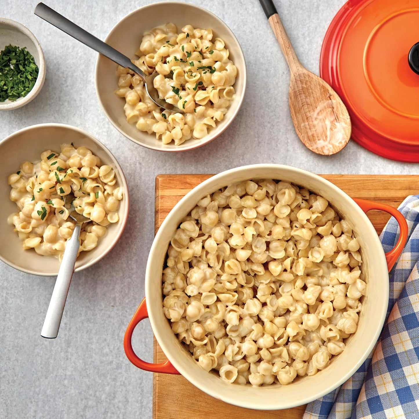 Annie's White Cheddar Shells Macaroni and Cheese with Organic Pasta, 6 oz (Pack of 12)